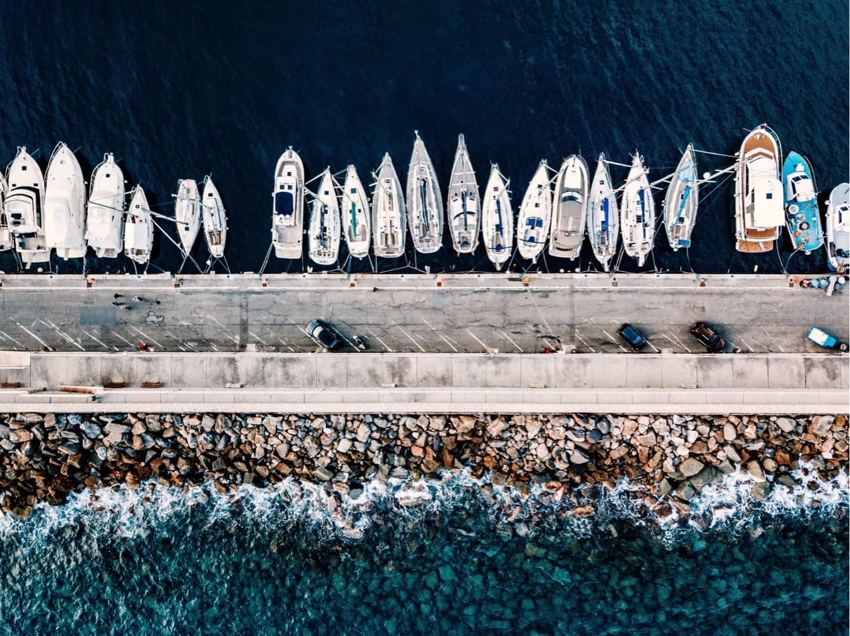 Chicago Harbors- Star Docks